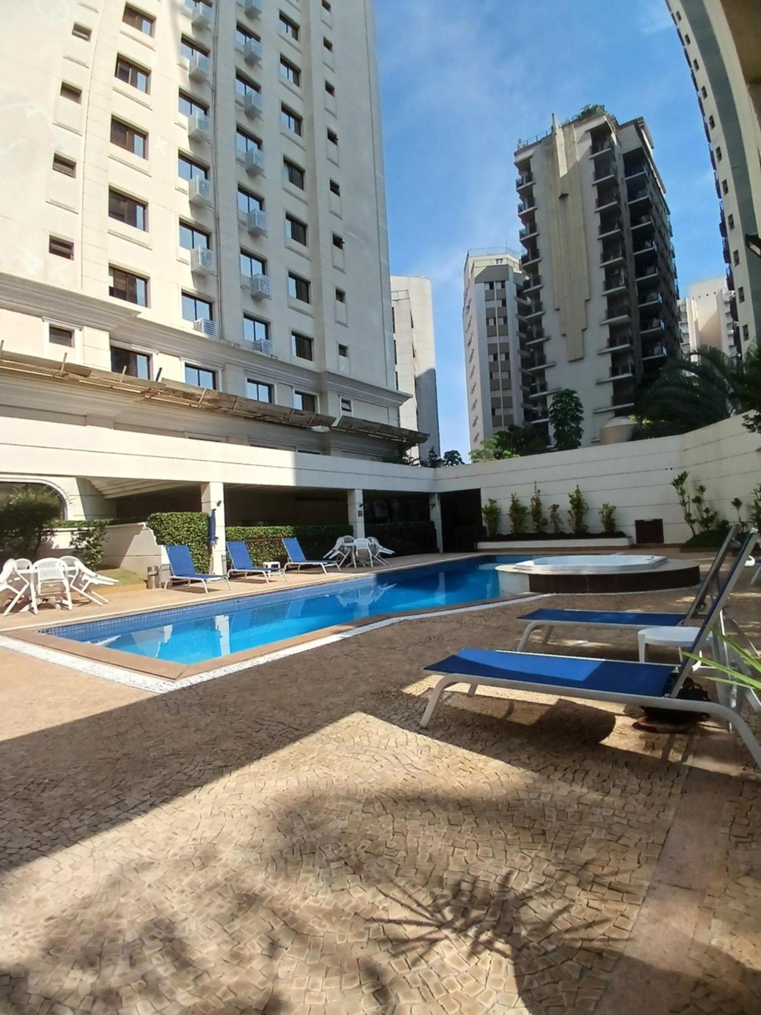 Flat Completo Em 4 Estrelas No Jardins! Com Piscina, Jacuzzi, Sauna E Academia!